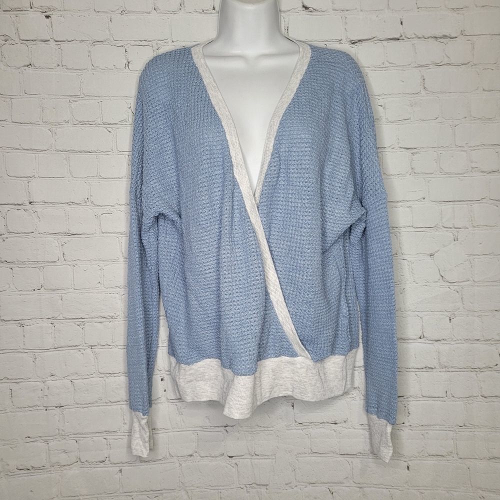 Women's Cross Front Waffle Knit Sweater Large